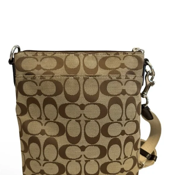 🖤COACH CROSSBODY BAGS 🖤 - Picture 6 of 8